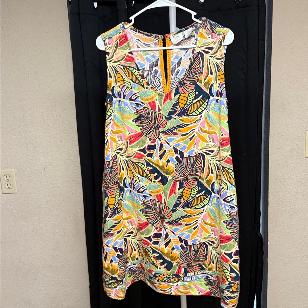 Vibrant Leaf Print Sleeveless Dress C&C California xs PTP 18